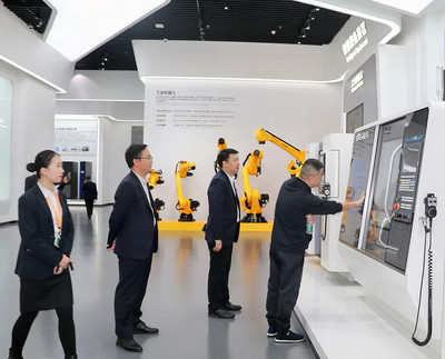 攜手并進(jìn) 合作共贏 格力智能裝備與德恩精工成功簽署戰(zhàn)略合作協(xié)議